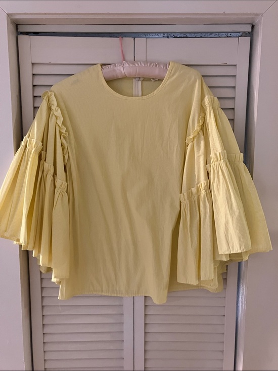 Anthropologie Tops - Anthropologie dRA Los Angeles Striped Yellow Bell Sleeve Ruffled Top XS